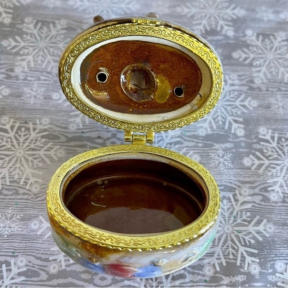 Blessed Family Nativity Lusterware Trinket Pill Box EUC - Picture 14 of 16